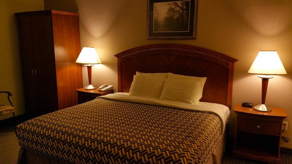 A Riverside Inn Travelodge by Wyndham Fairplay Rom bilde